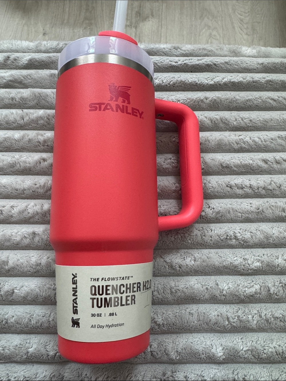 Stanley Red Insulated Quencher Tumbler with Handle